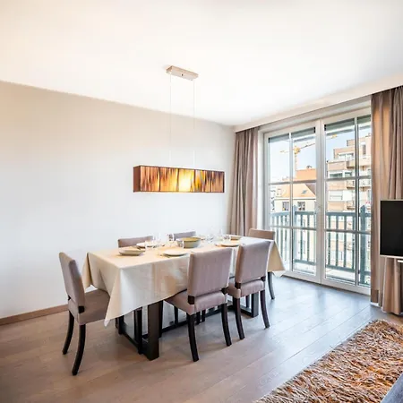 Lägenhet Near Sandy In Coastal Area *